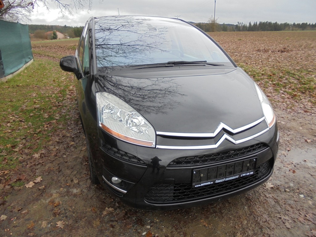  Citroën C4 Picasso 2,0HDi 100kw,Exclusive,Poloautomat,Tažné